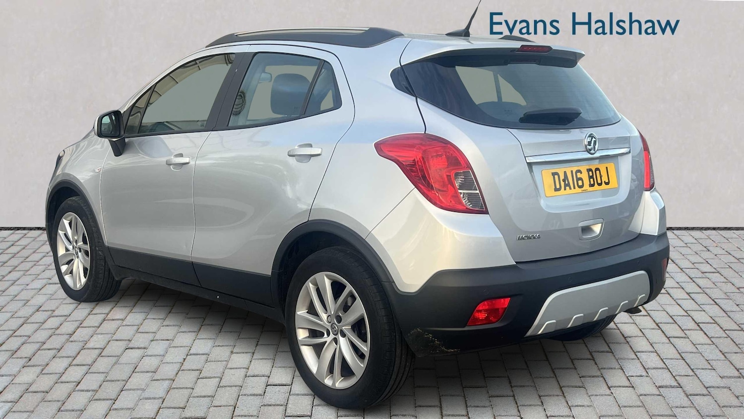 Used Vauxhall Mokka 2016 for sale - 76515695: Photo 2
