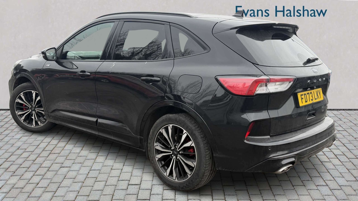 Used Ford Kuga 2023 for sale - 77810964: Photo 2