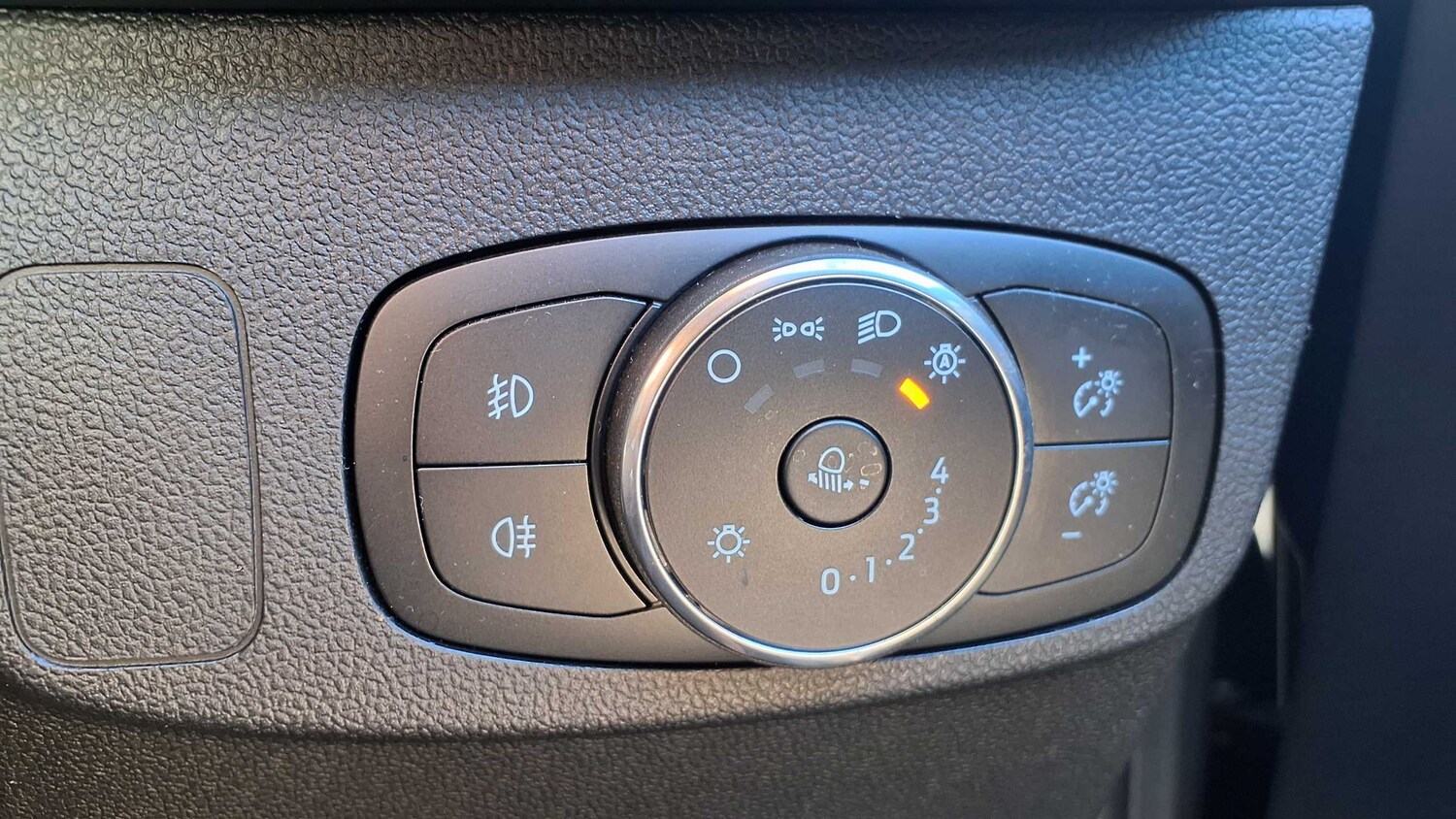 Used Ford Focus 2022 for sale - 75944594: Photo 32