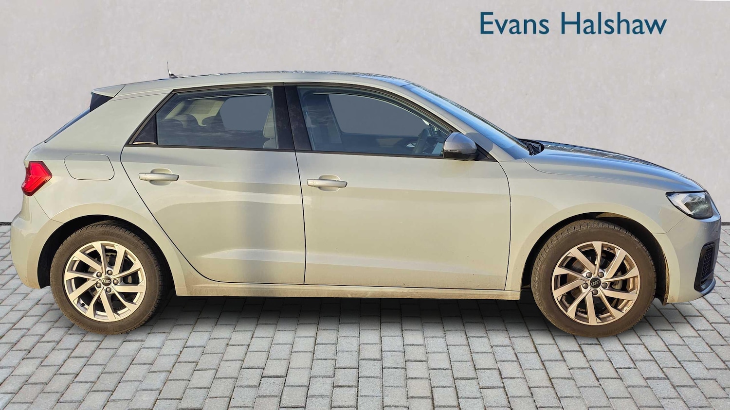 Used Audi A1 2024 for sale - 77361418: Photo 4