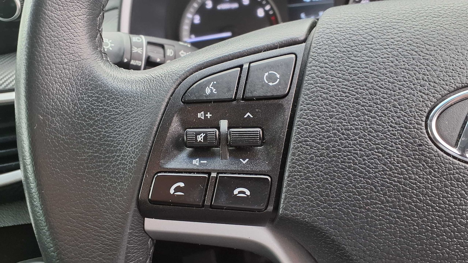 Used Hyundai TUCSON 2018 for sale - 76515556: Photo 30