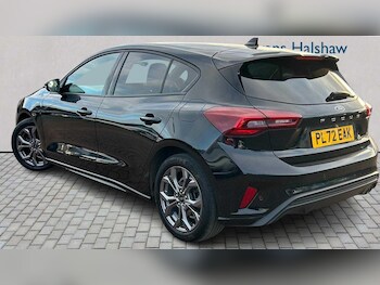 Used Ford Focus 2023 for sale - 77316451: Photo