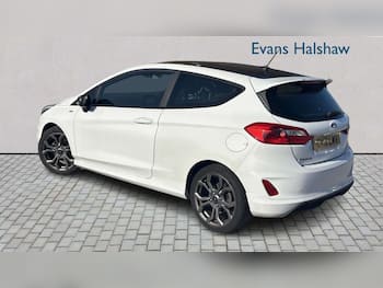 Used Ford Fiesta 2018 for sale - 79745188: Photo