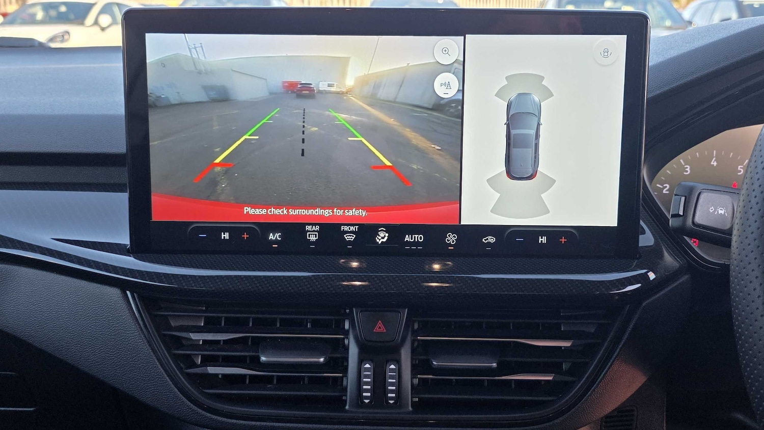 Used Ford Focus 2023 for sale - 76575966: Photo 11