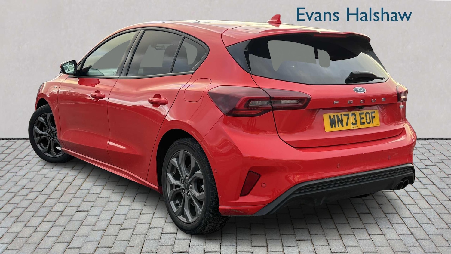 Used Ford Focus 2023 for sale - 76575966: Photo 2