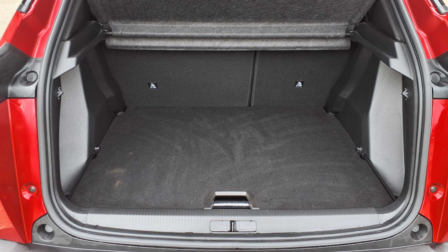 Used Peugeot 2008 2023 for sale - 75812619: Photo 15