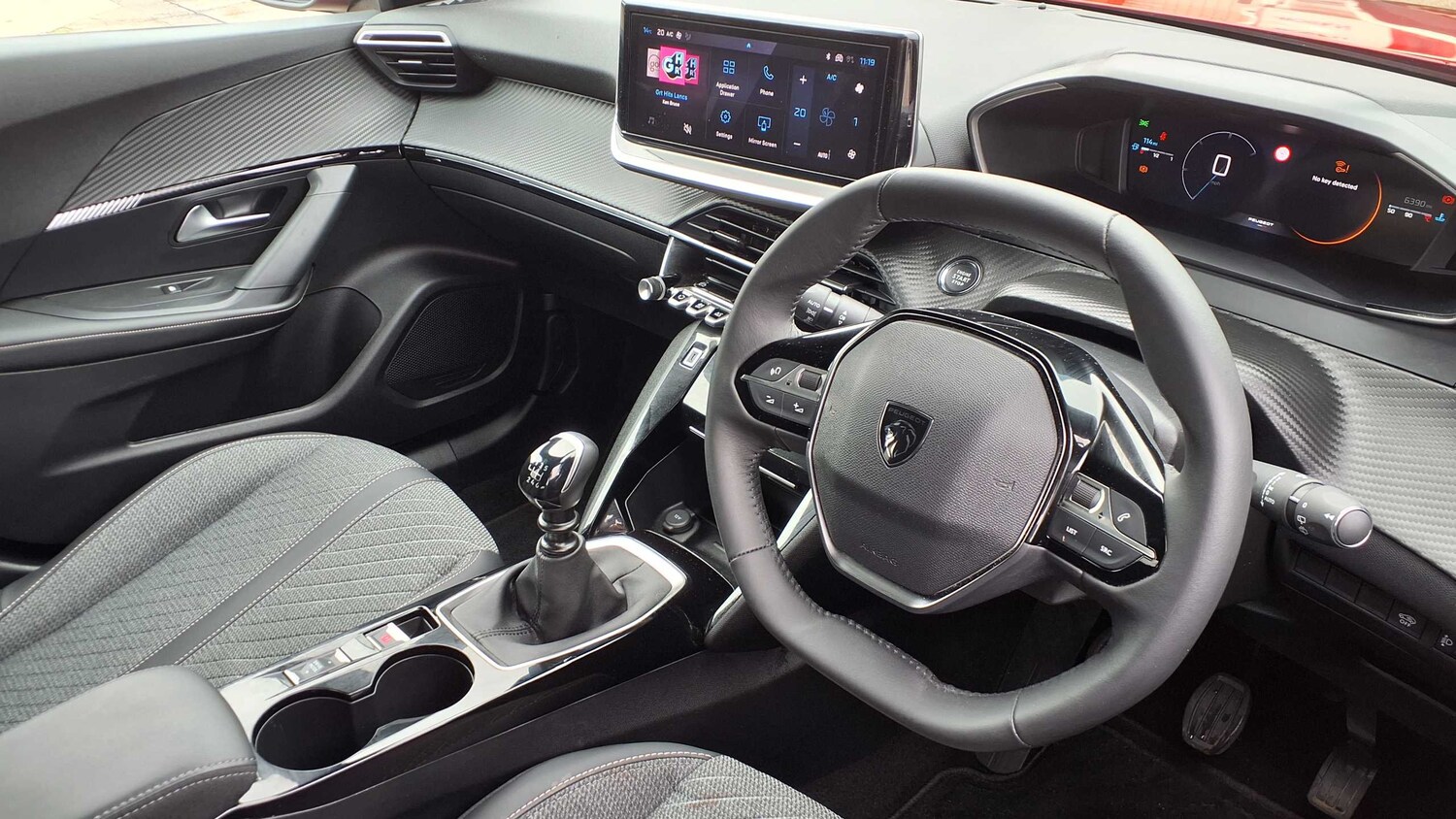 Used Peugeot 2008 2023 for sale - 75812619: Photo 16