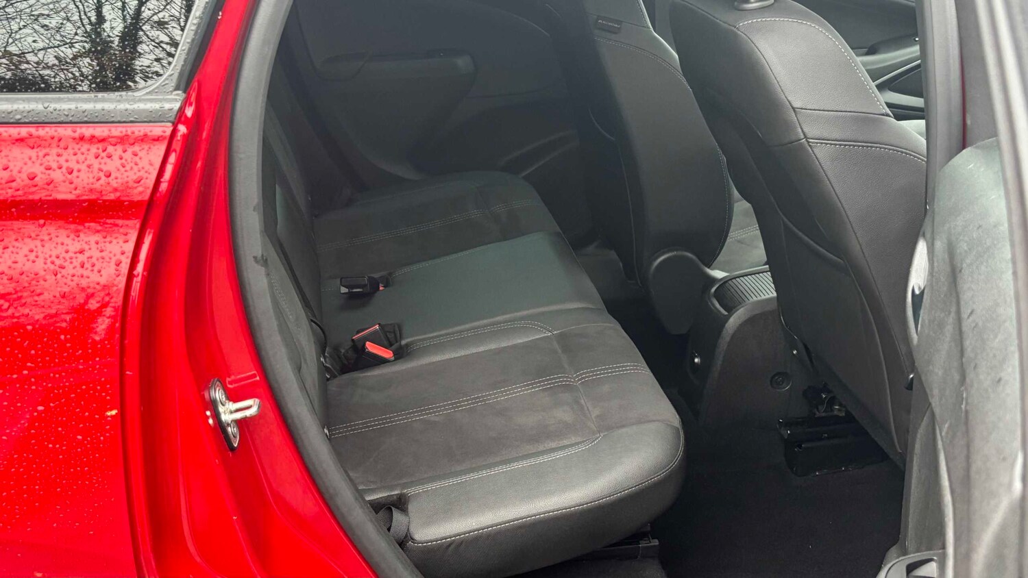 Used Vauxhall Crossland 2022 for sale - 76501867: Photo 11