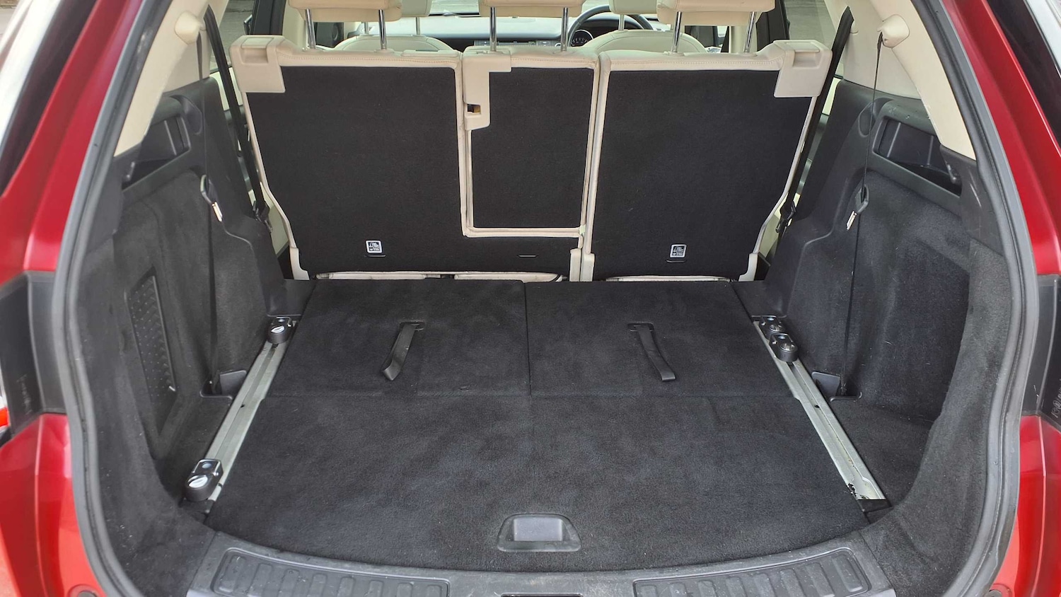 Used Land Rover Discovery Sport 2015 for sale - 75868897: Photo 15