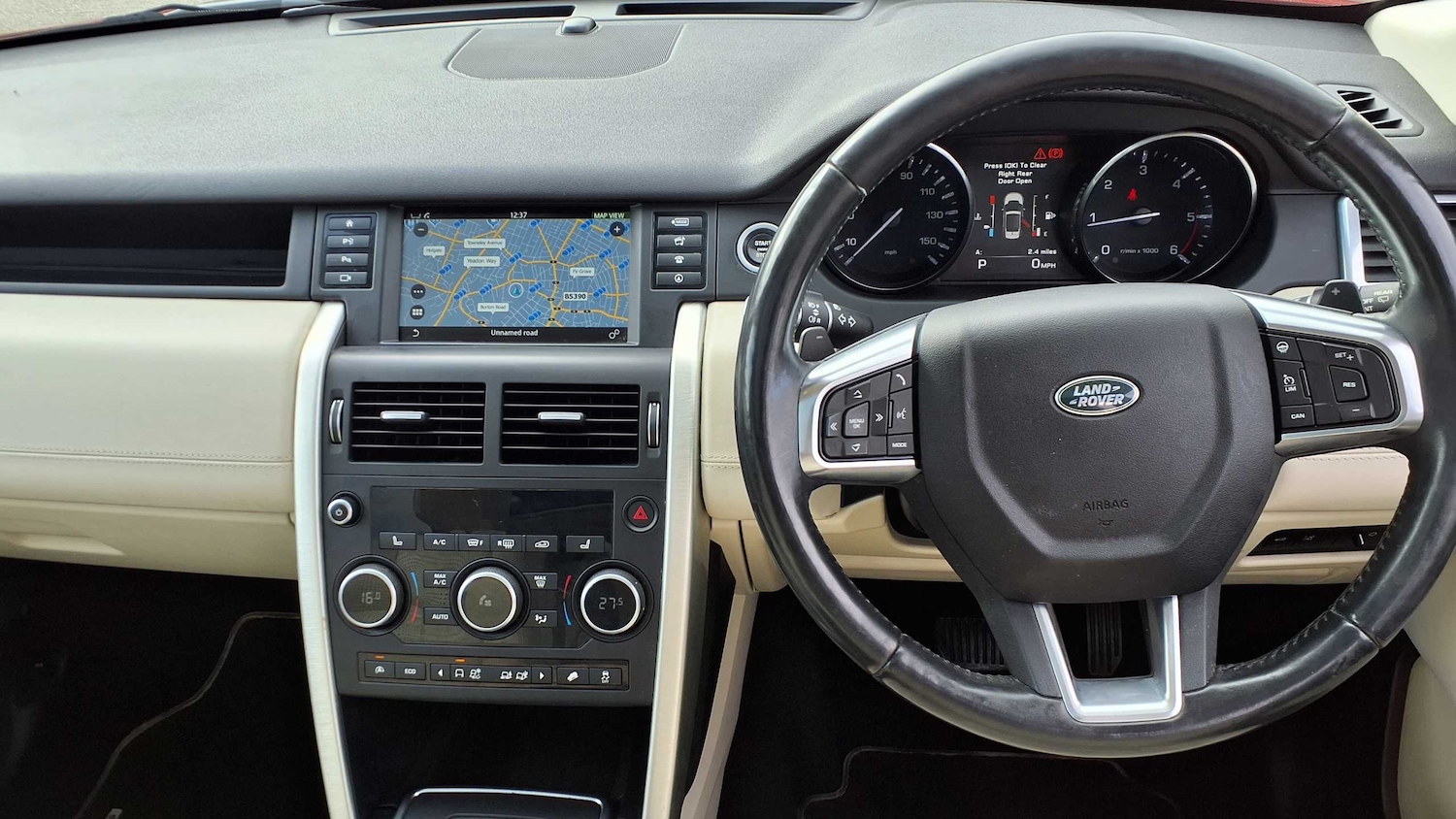 Used Land Rover Discovery Sport 2015 for sale - 75868897: Photo 20
