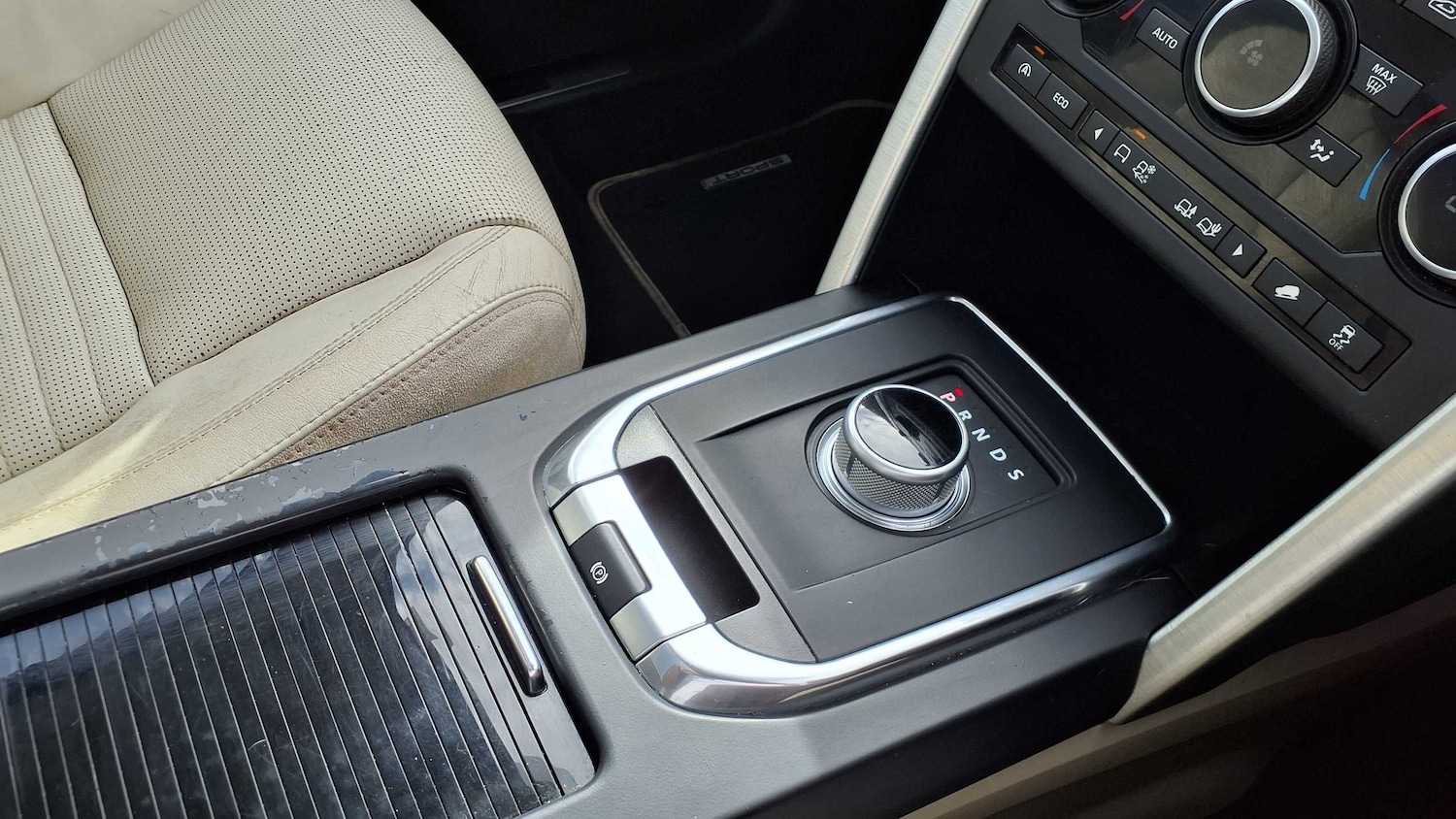 Used Land Rover Discovery Sport 2015 for sale - 75868897: Photo 26