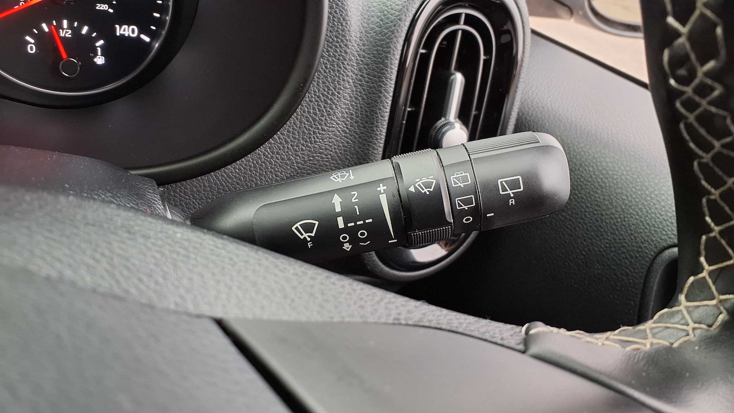 Used Kia Picanto 2023 for sale - 76928963: Photo 28