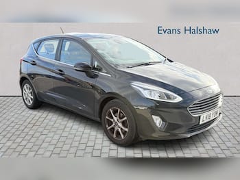 Used Ford Fiesta 2018 for sale - 79851187: Photo