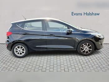 Used Ford Fiesta 2018 for sale - 79851187: Photo