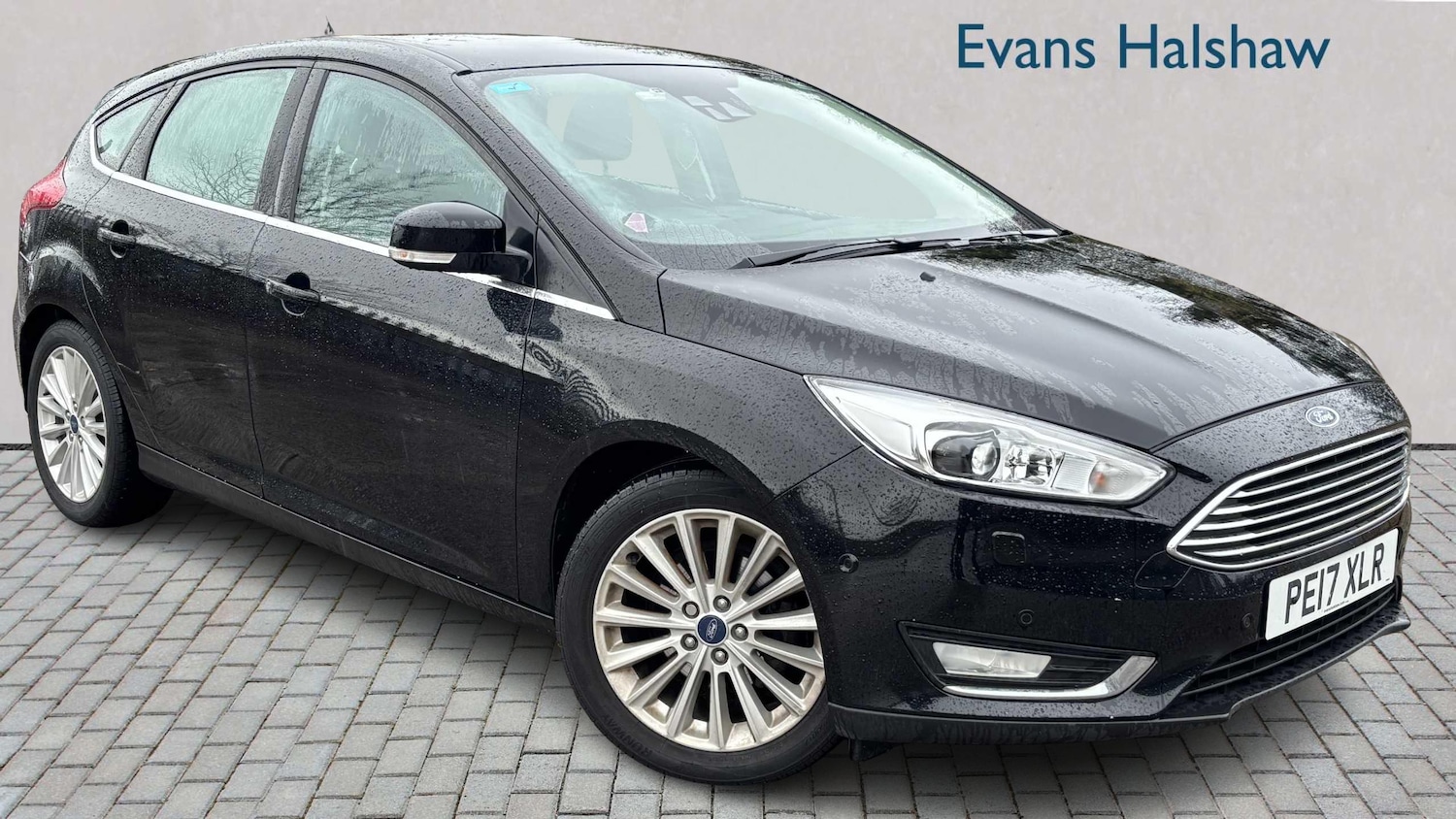Used Ford Focus 2017 for sale - 76540862: Photo 1
