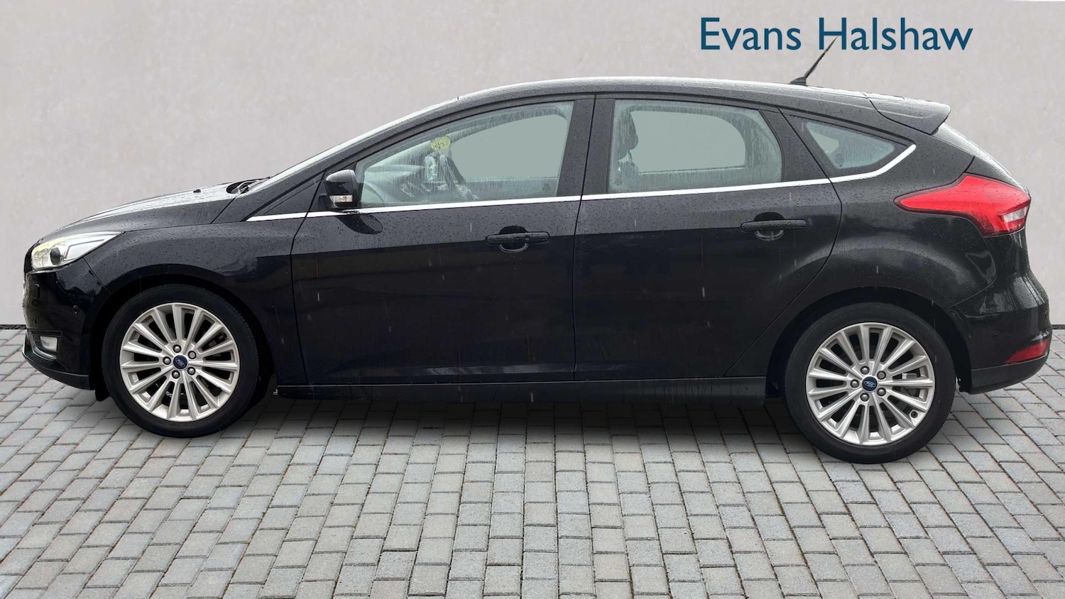 Used Ford Focus 2017 for sale - 76540862: Photo 5