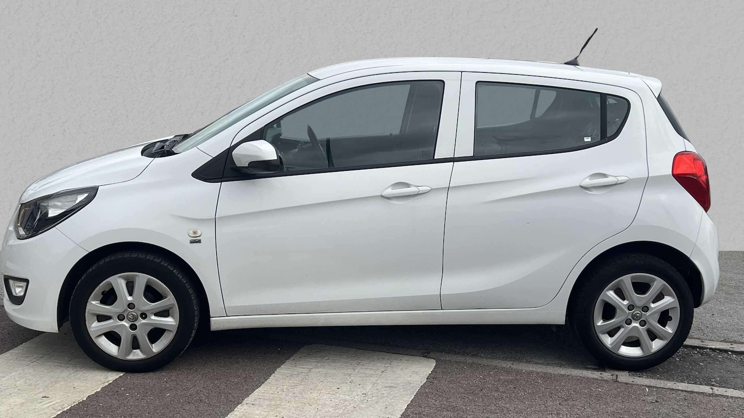 Used Vauxhall Viva 2015 for sale - 76176895: Photo 6