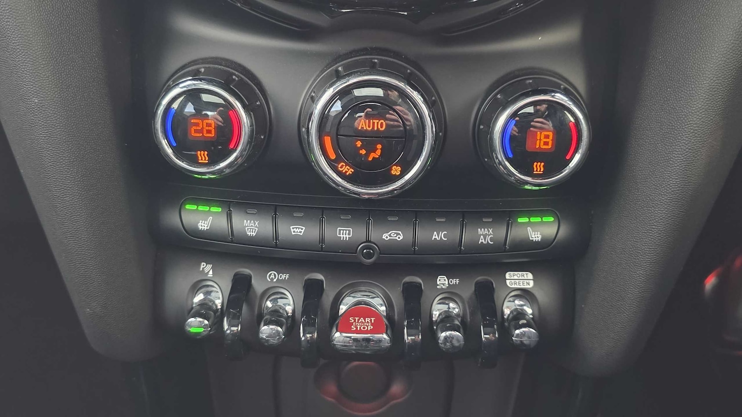 Used MINI Hatch 2019 for sale - 76378778: Photo 14