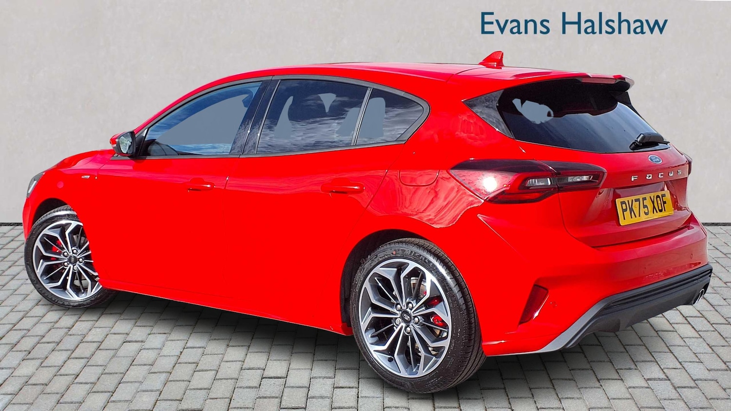 Used Ford Focus 2025 for sale - 76804955: Photo 2