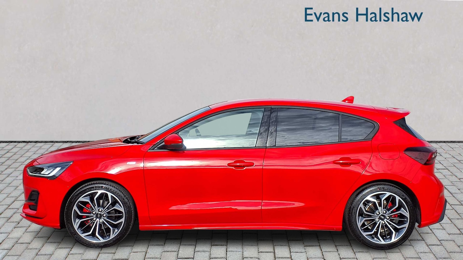 Used Ford Focus 2025 for sale - 76804955: Photo 4