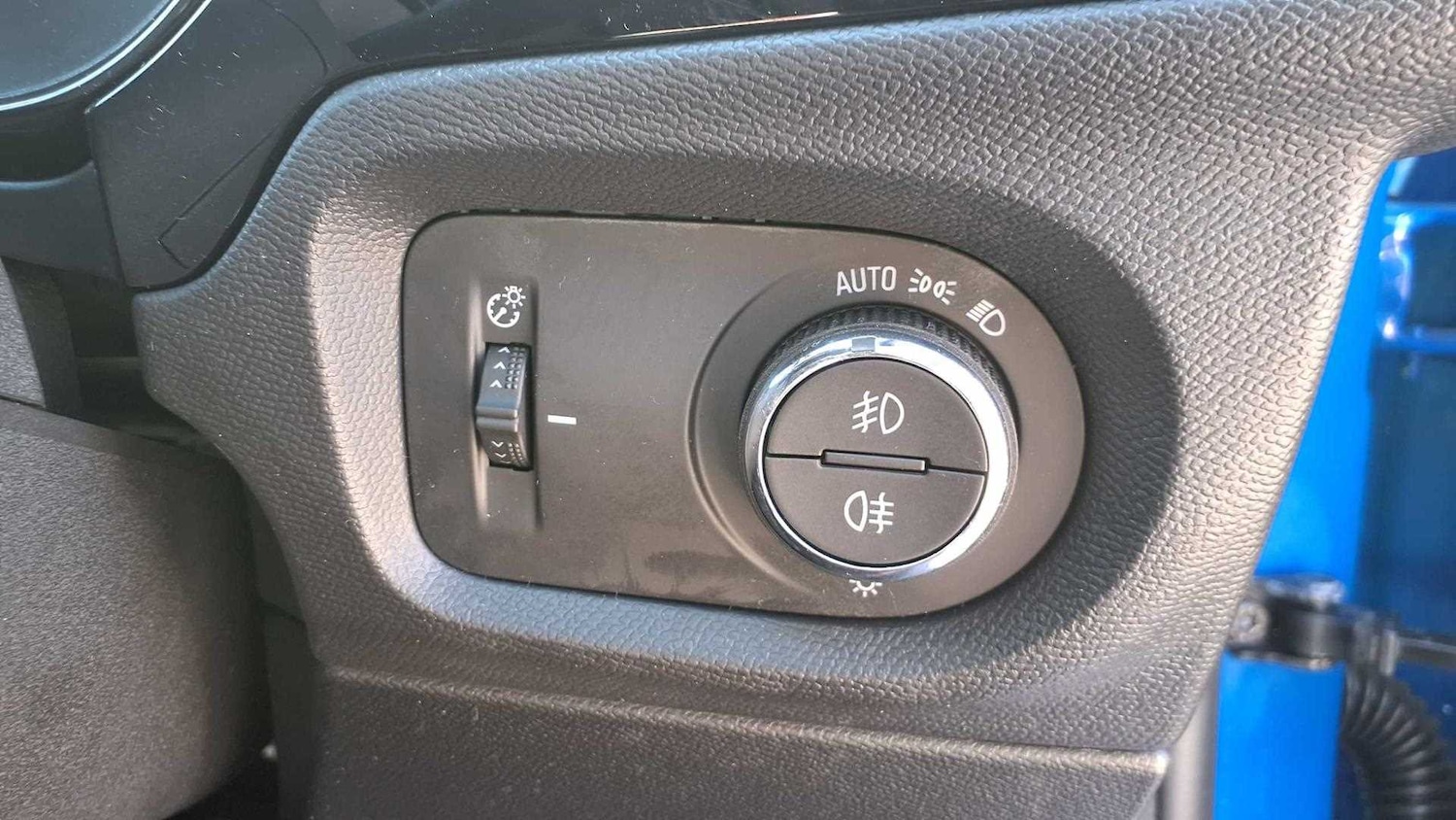 Vehicle 33