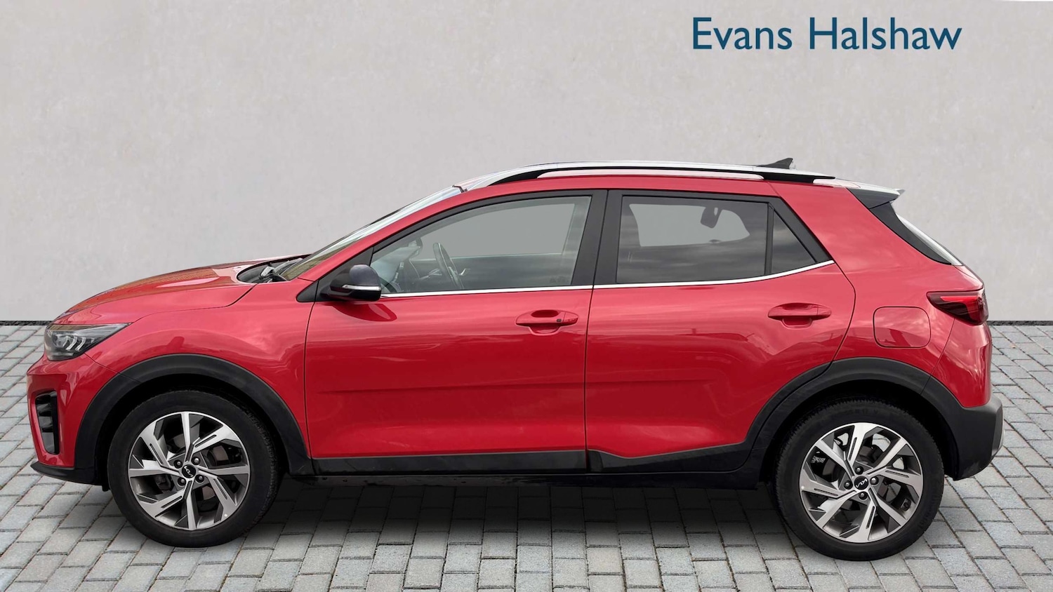 Used Kia Stonic 2024 for sale - 76842907: Photo 6