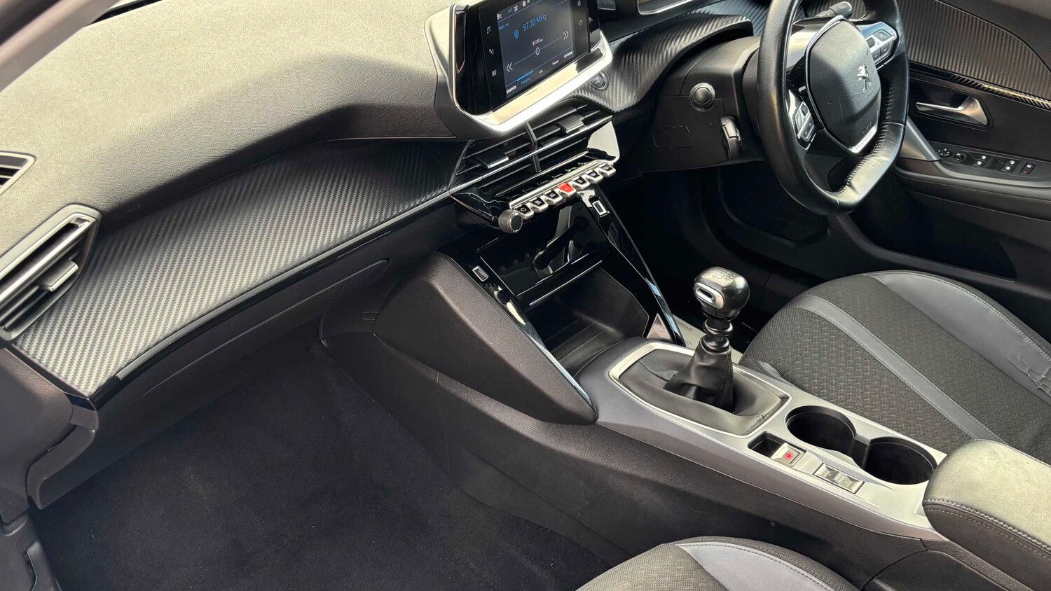 Used Peugeot 2008 2020 for sale - 76746177: Photo 13