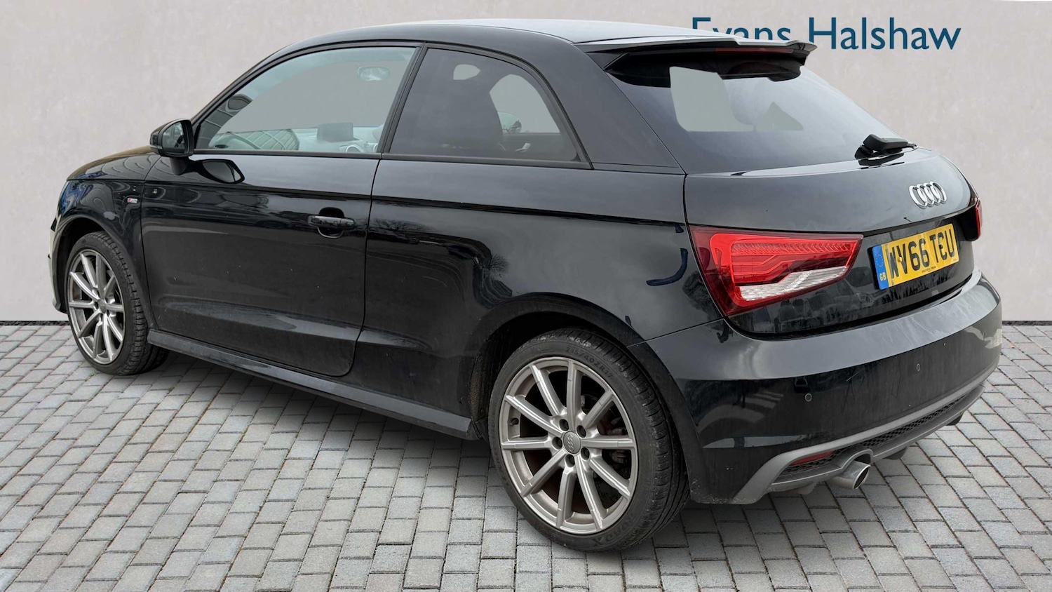 Used Audi A1 2016 for sale - 77334002: Photo 2