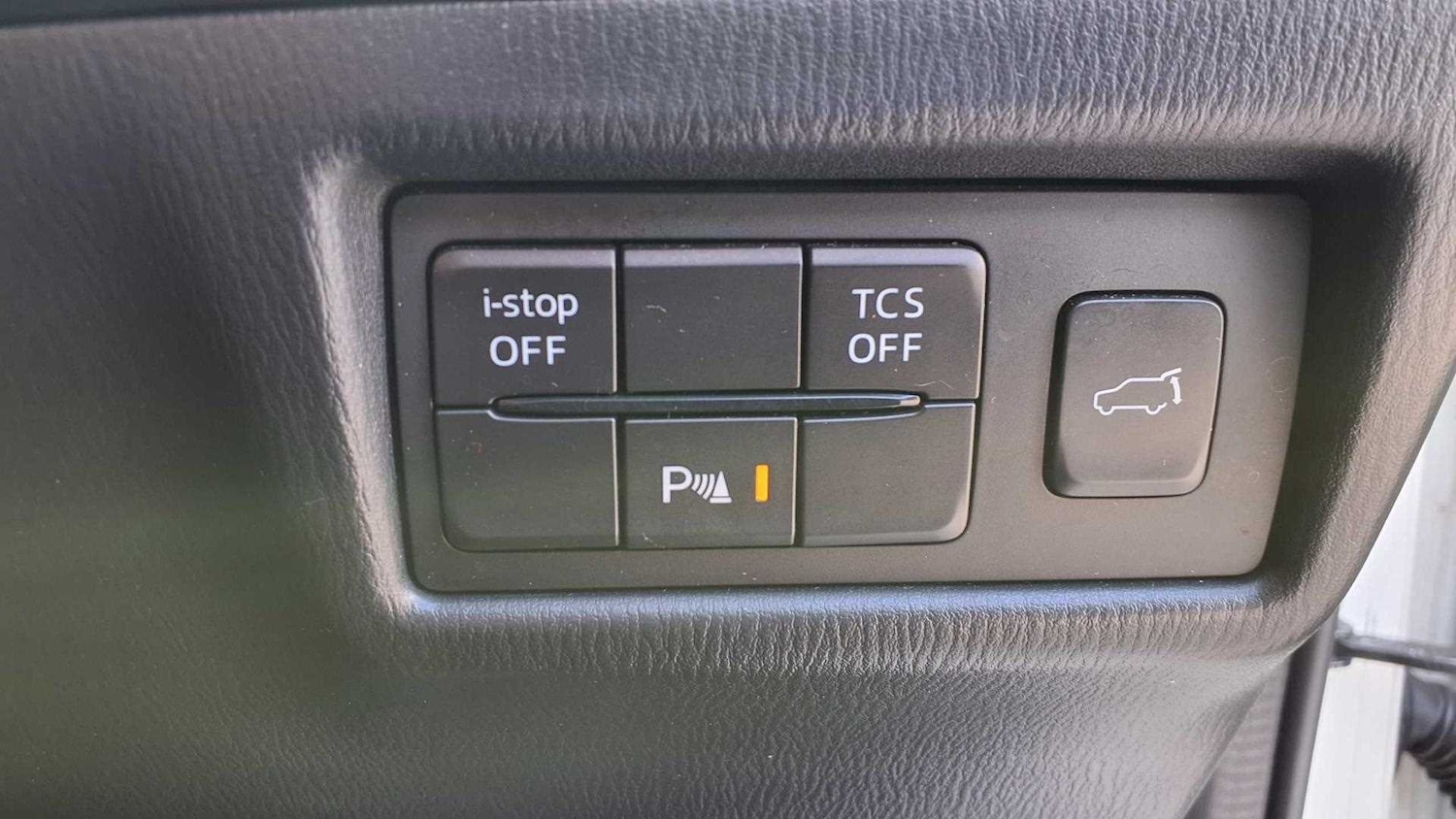 Vehicle 33