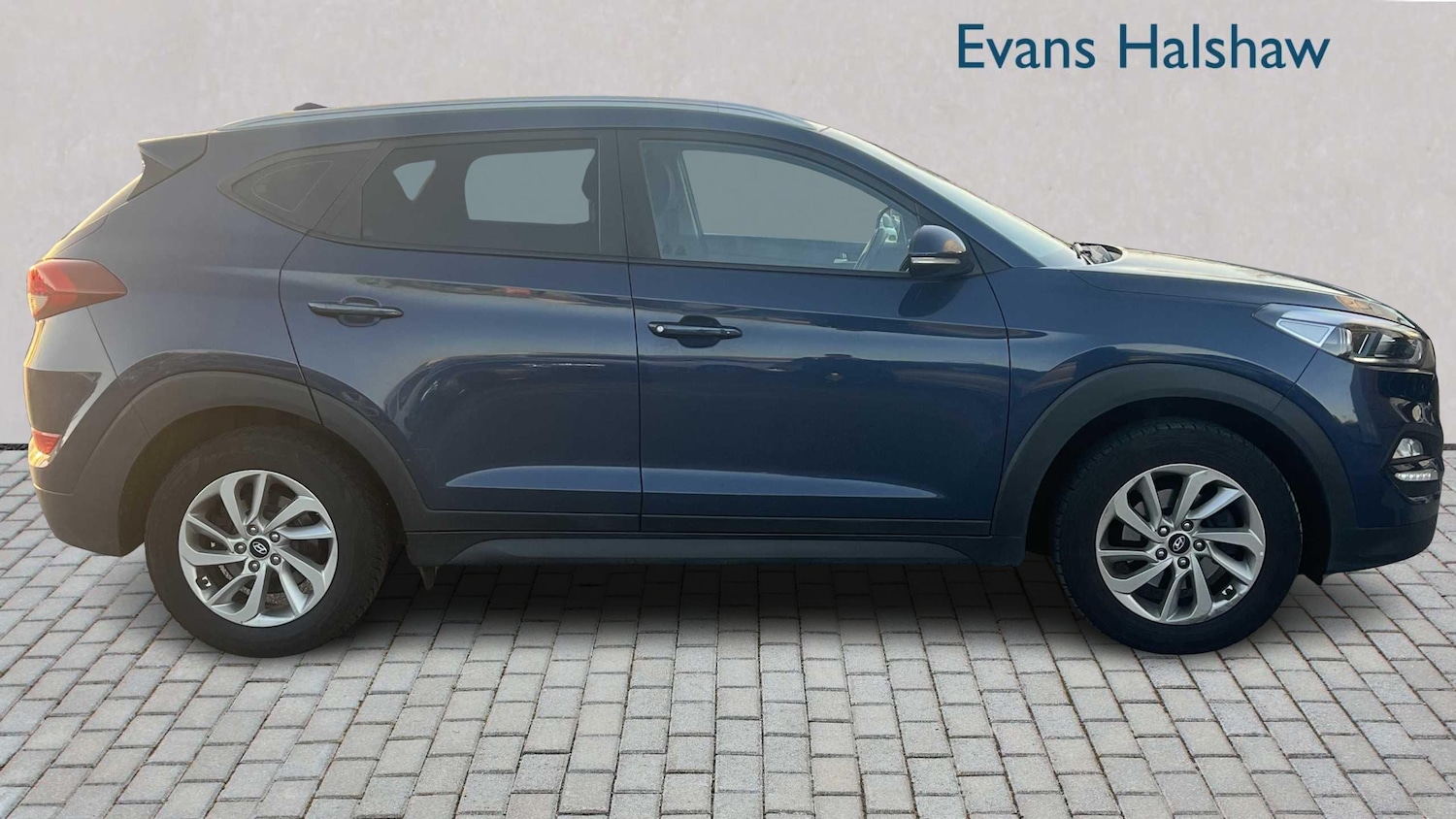 Used Hyundai TUCSON 2018 for sale - 76523996: Photo 4
