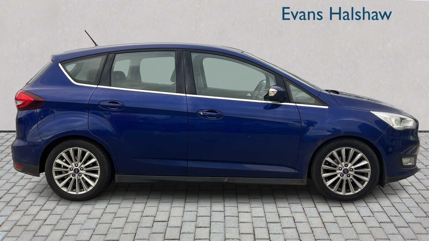 Used Ford C-Max 2017 for sale - 76515547: Photo 4