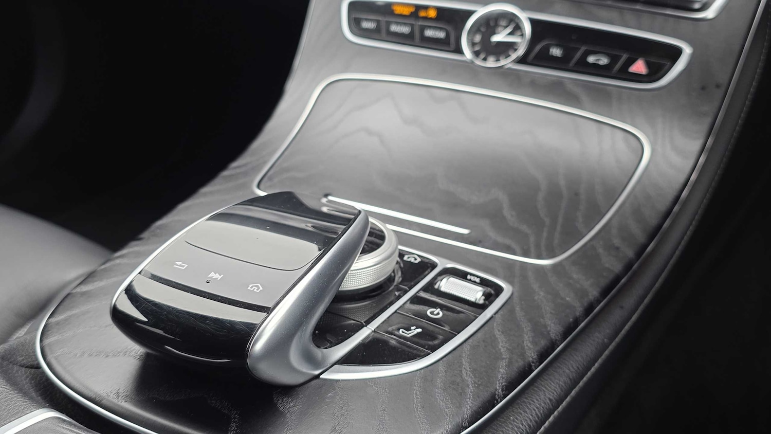 Used Mercedes-Benz E Class 2019 for sale - 76339658: Photo 26