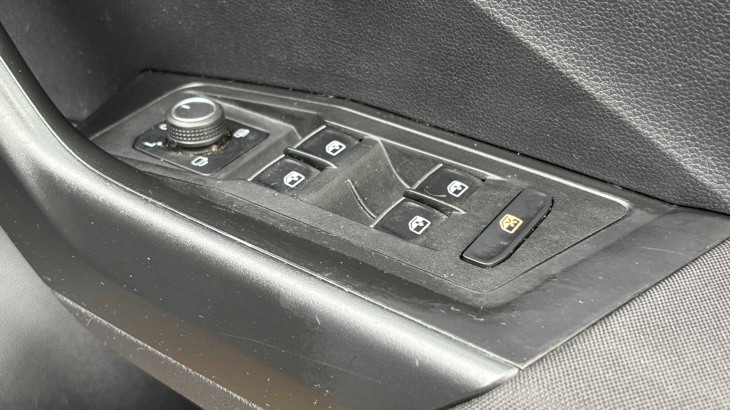 Used Volkswagen T-Roc 2020 for sale - 77772193: Photo 14