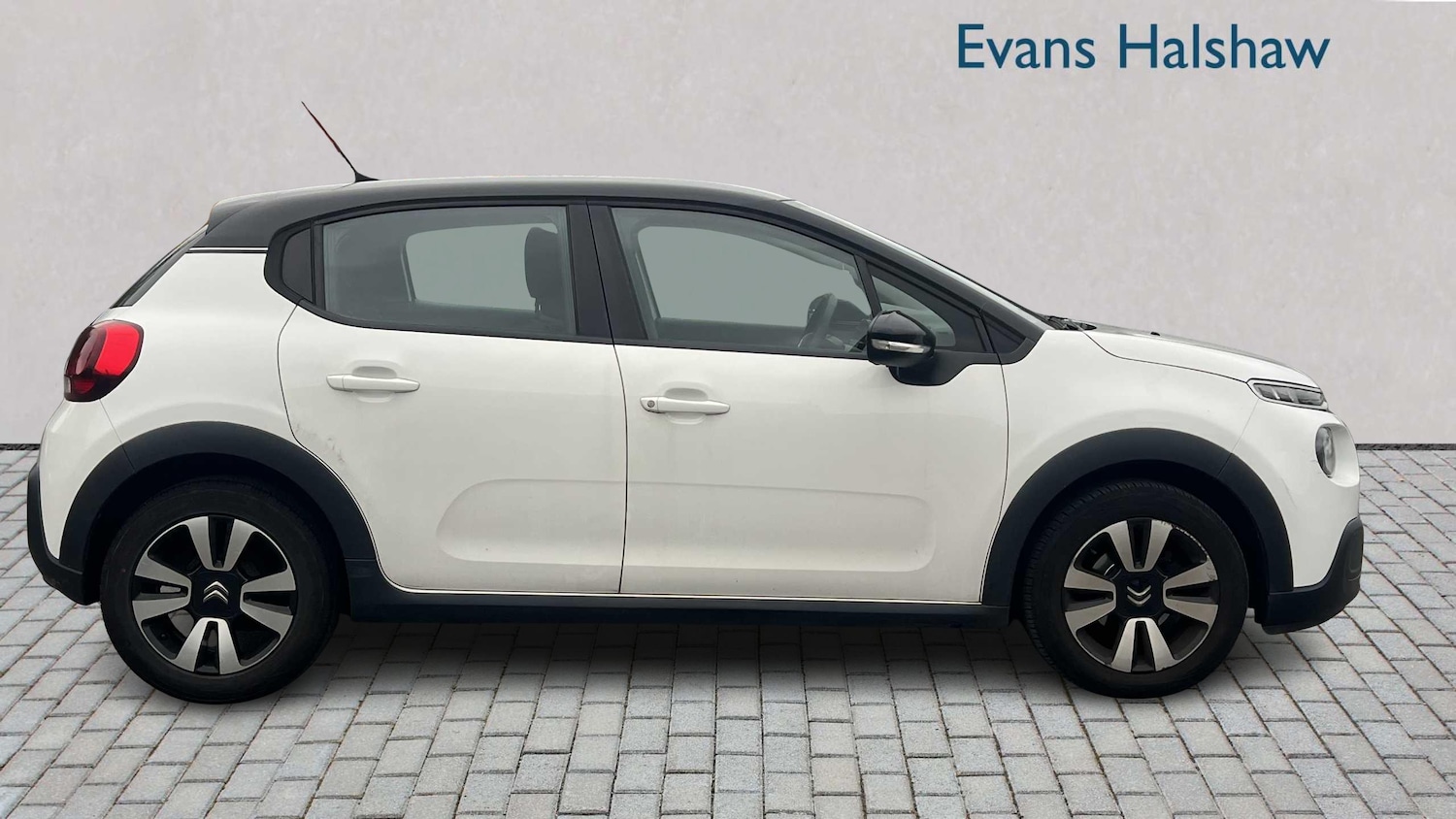 Used Citroen C3 2017 for sale - 76242411: Photo 5