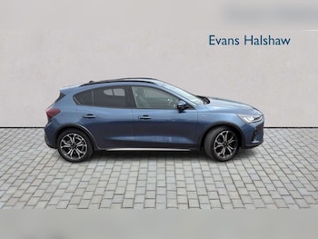 Used Ford Focus 2023 for sale - 78666572: Photo
