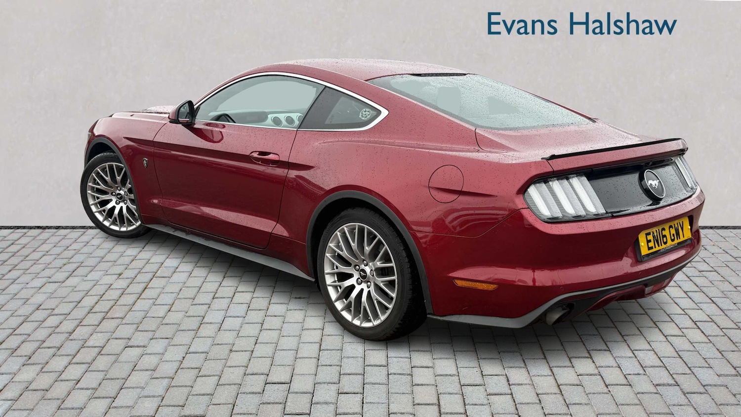 Used Ford Mustang 2016 for sale - 77526847: Photo 2
