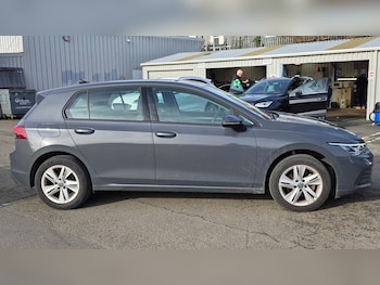 Used Volkswagen Golf 2021 for sale - 77589049: Photo