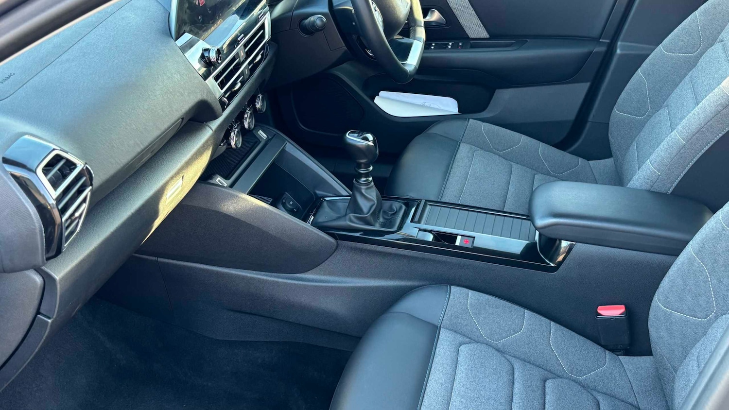 Used Citroen C4 2023 for sale - 76575946: Photo 13