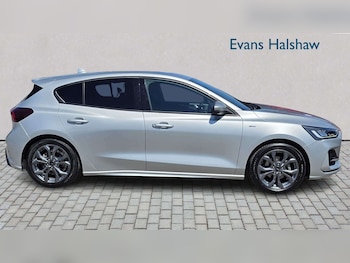 Used Ford Focus 2024 for sale - 79172503: Photo