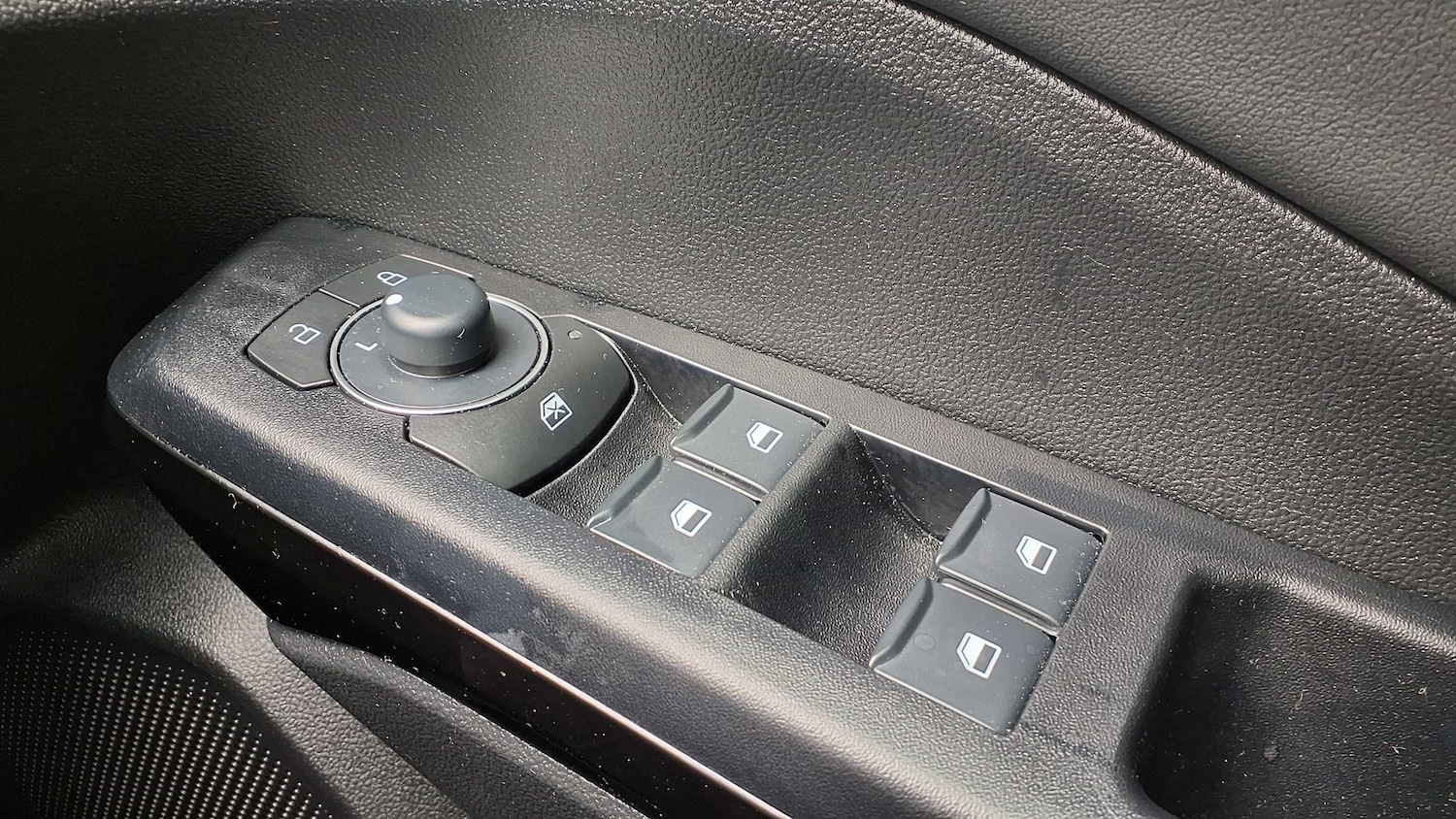 Used Ford Puma 2024 for sale - 76475878: Photo 31