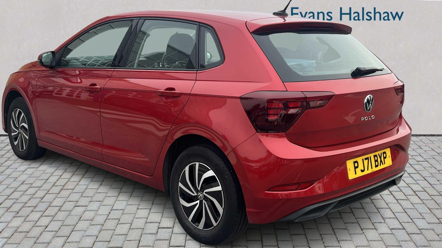 Used Volkswagen Polo 2021 for sale - 76298349: Photo 2