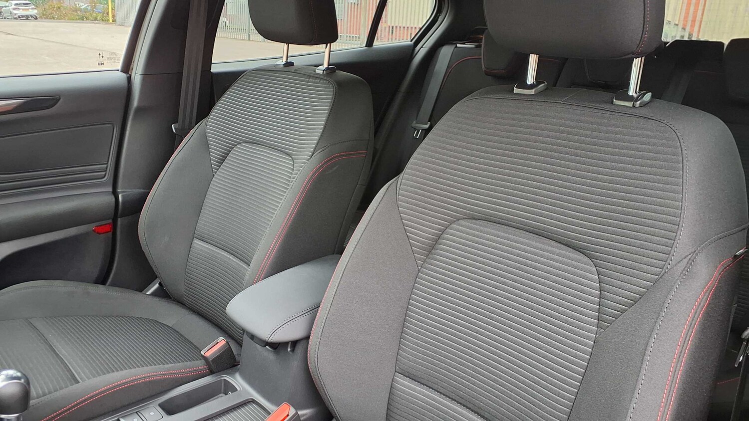 Used Ford Focus 2025 for sale - 76804843: Photo 35