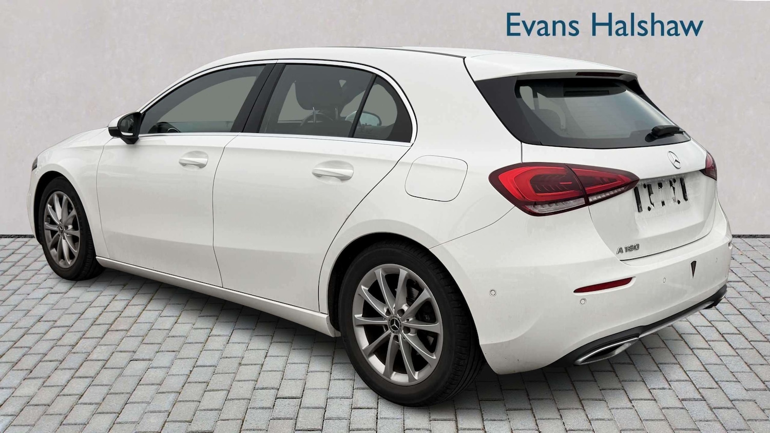 Used Mercedes-Benz A-Class 2018 for sale - 78037423: Photo 2