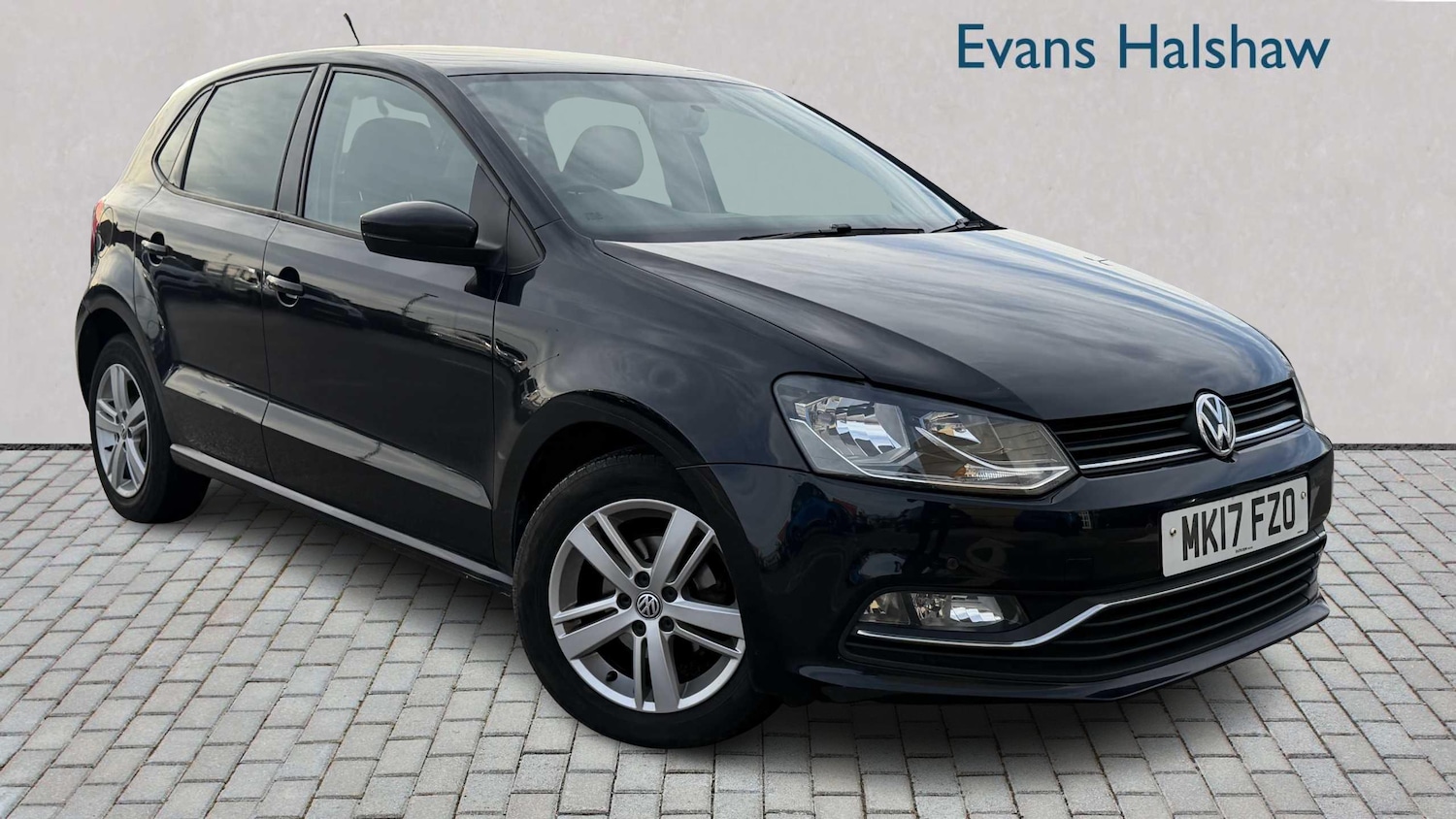 Used Volkswagen Polo 2017 for sale - 76938251: Photo 1