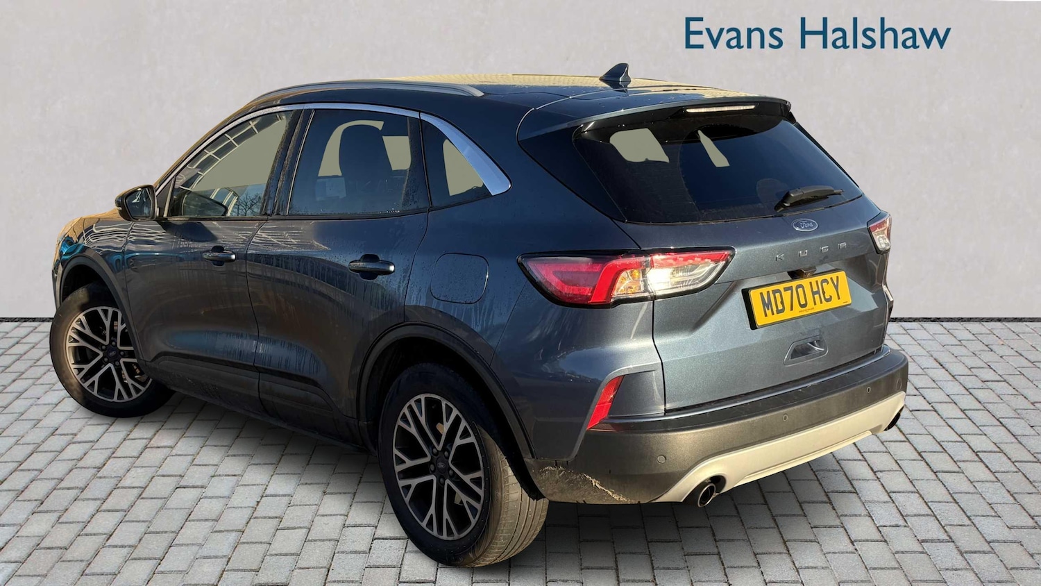 Used Ford Kuga 2021 for sale - 77058271: Photo 2