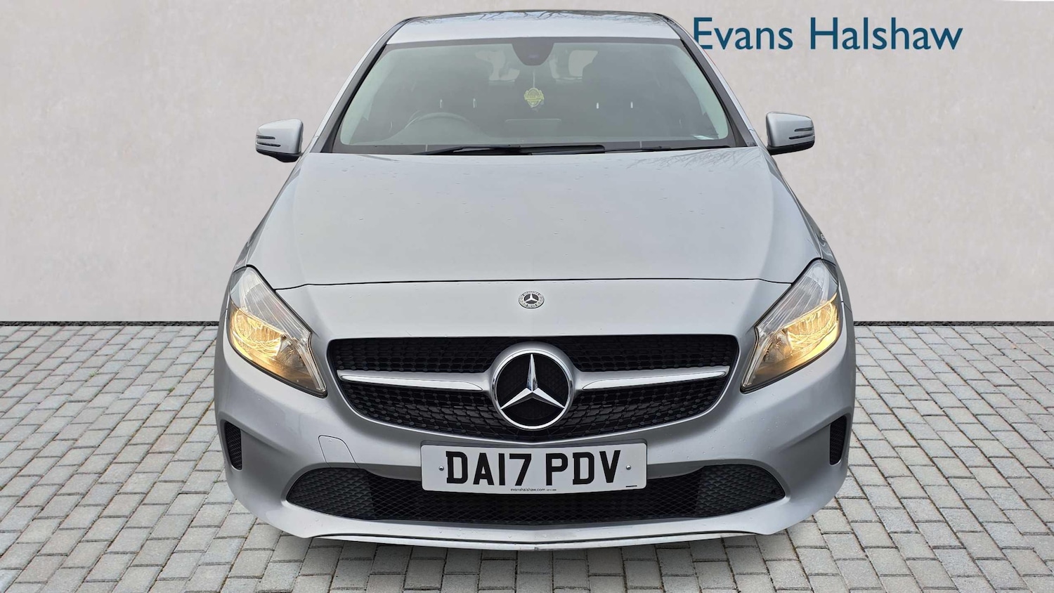 Used Mercedes-Benz A-Class 2017 for sale - 76978771: Photo 3