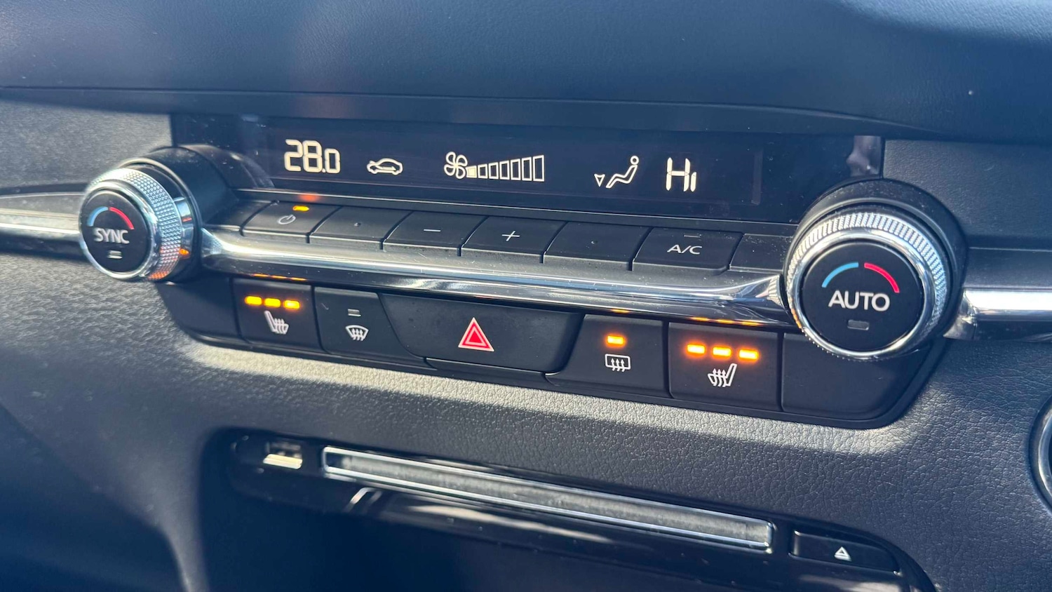 Used Mazda CX-30 2021 for sale - 76515523: Photo 19