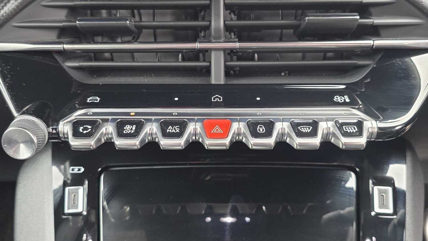 Used Peugeot 2008 2025 for sale - 76362631: Photo 25