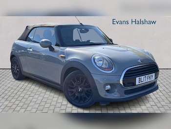 Used MINI Convertible 2017 for sale - 79390898: Photo