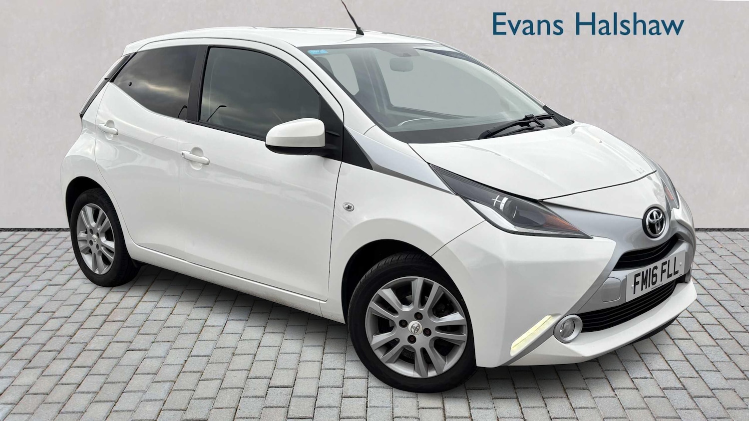 Used Toyota AYGO 2016 for sale - 77083073: Photo 1